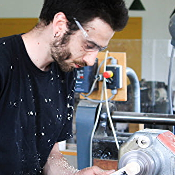 l'Atelier des savoir-faire : Démonstrations de tournage sur bois - RAVILLOLES