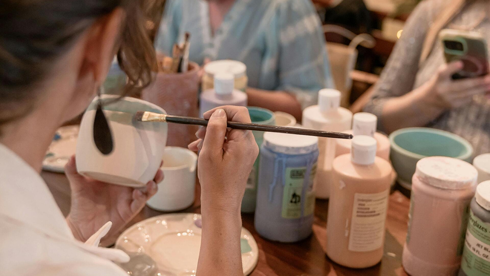 Atelier des savoir-faire : Capsules Créatives - Peinture sur céramique