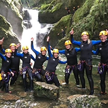 NOA GUIDES : Canyoning et Spéléologie - SAINT-CLAUDE