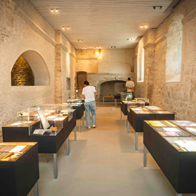 Musée de l'Abbaye / donations Guy Bardone - René Genis