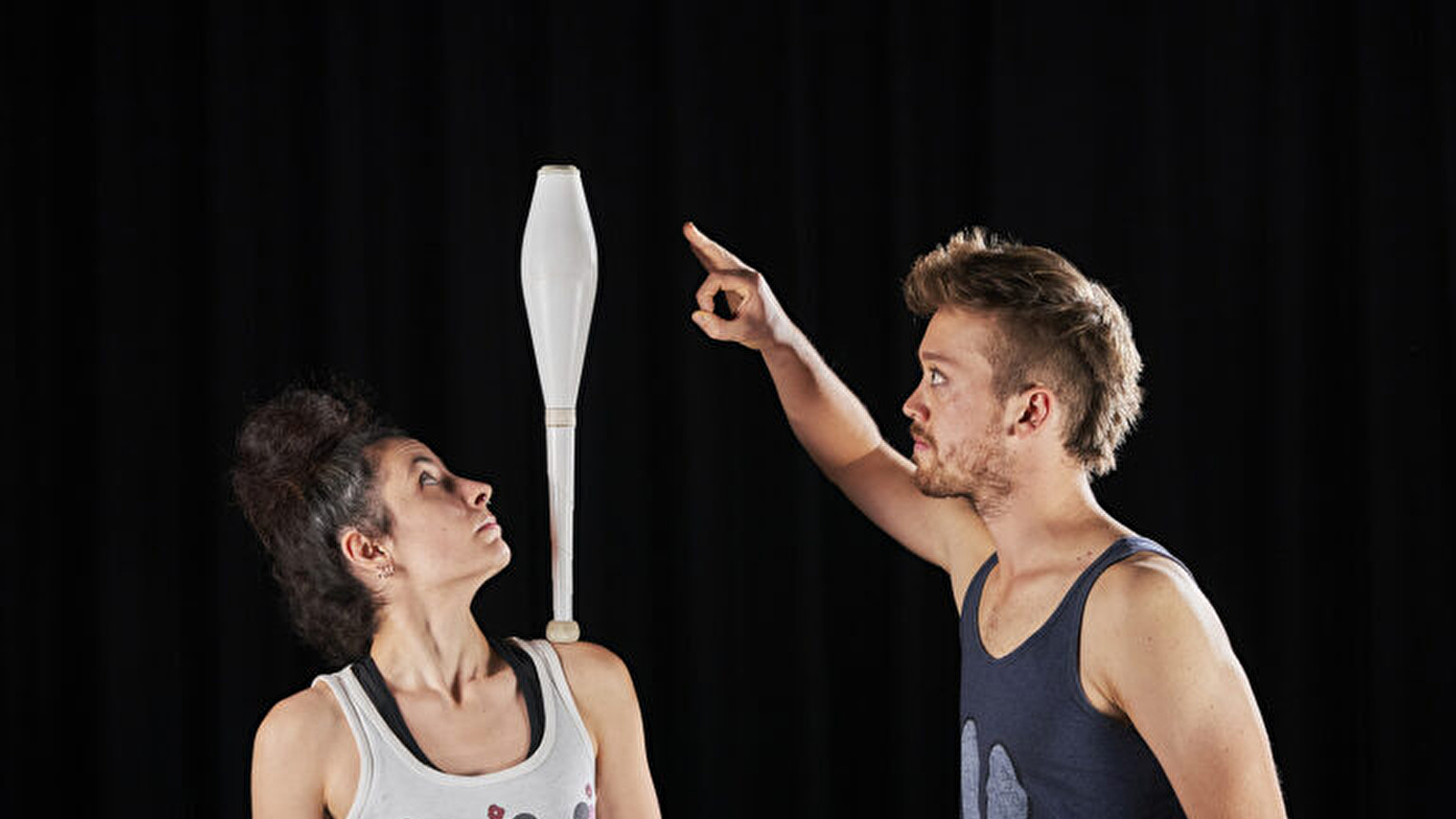 La fraternelle - Cirque-théâtre : 'Paix intéRIEUREEEE, putain !!!' : Cie Hein?