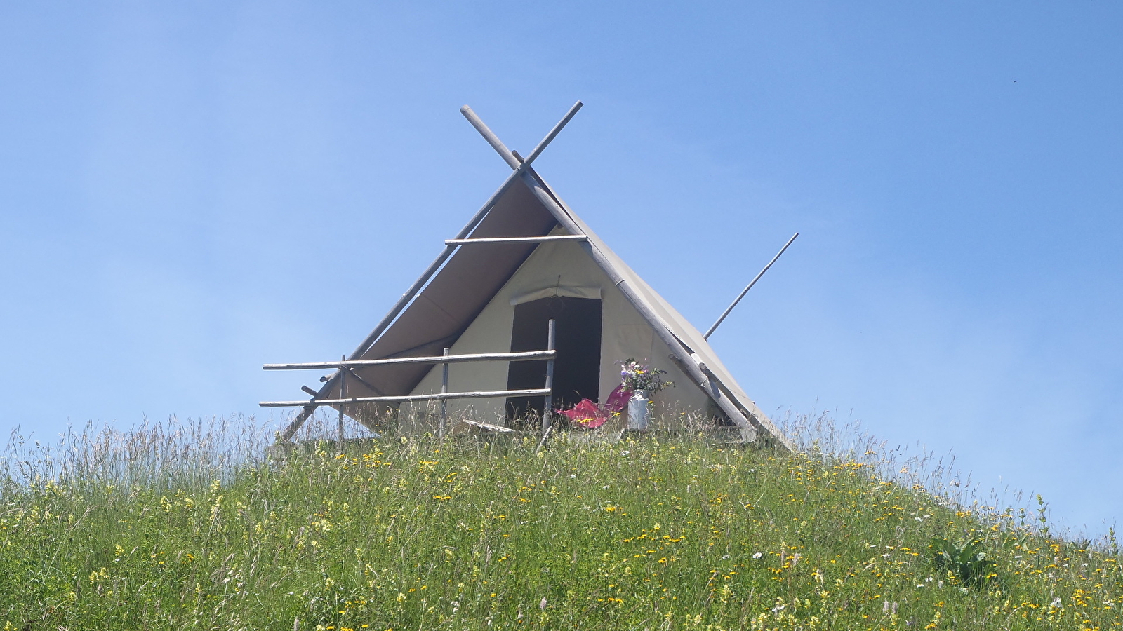  Refuge Les Adrets - Tente prospecteur 